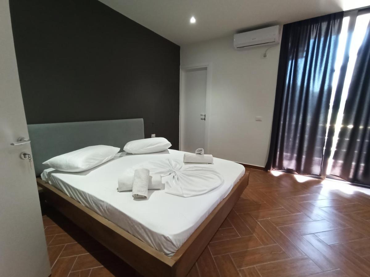 Kavalona Park Hotell Vlorë Rom bilde