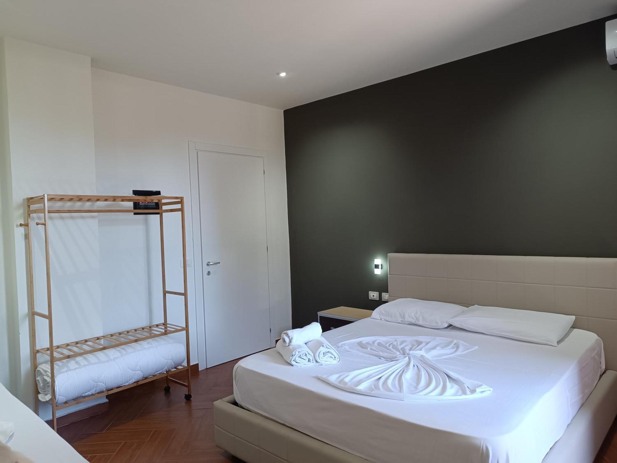 Kavalona Park Hotell Vlorë Rom bilde