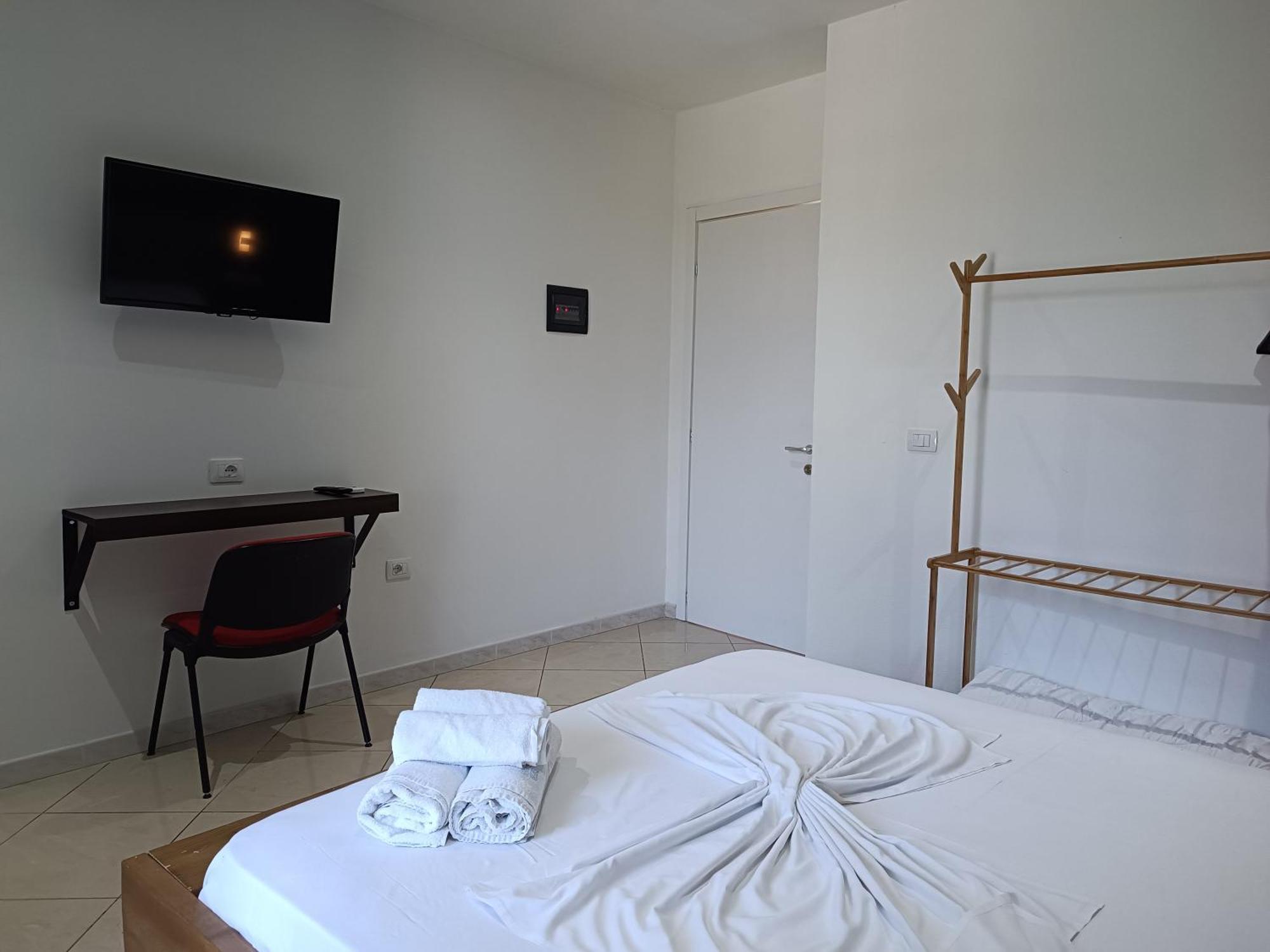 Kavalona Park Hotell Vlorë Rom bilde