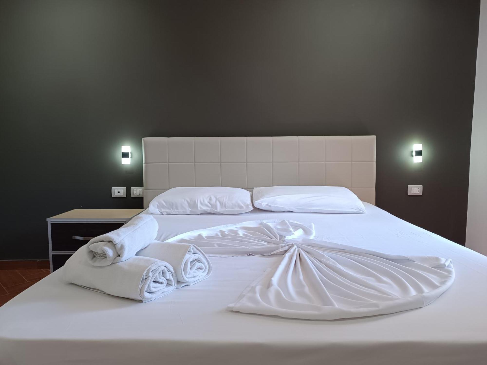 Kavalona Park Hotell Vlorë Rom bilde