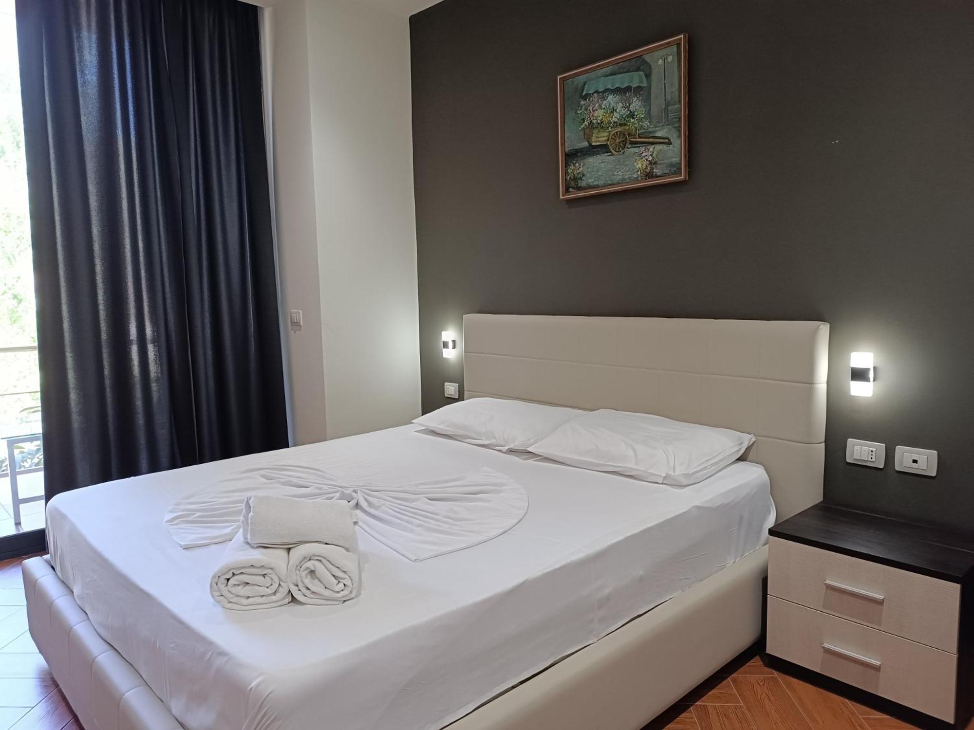 Kavalona Park Hotell Vlorë Rom bilde