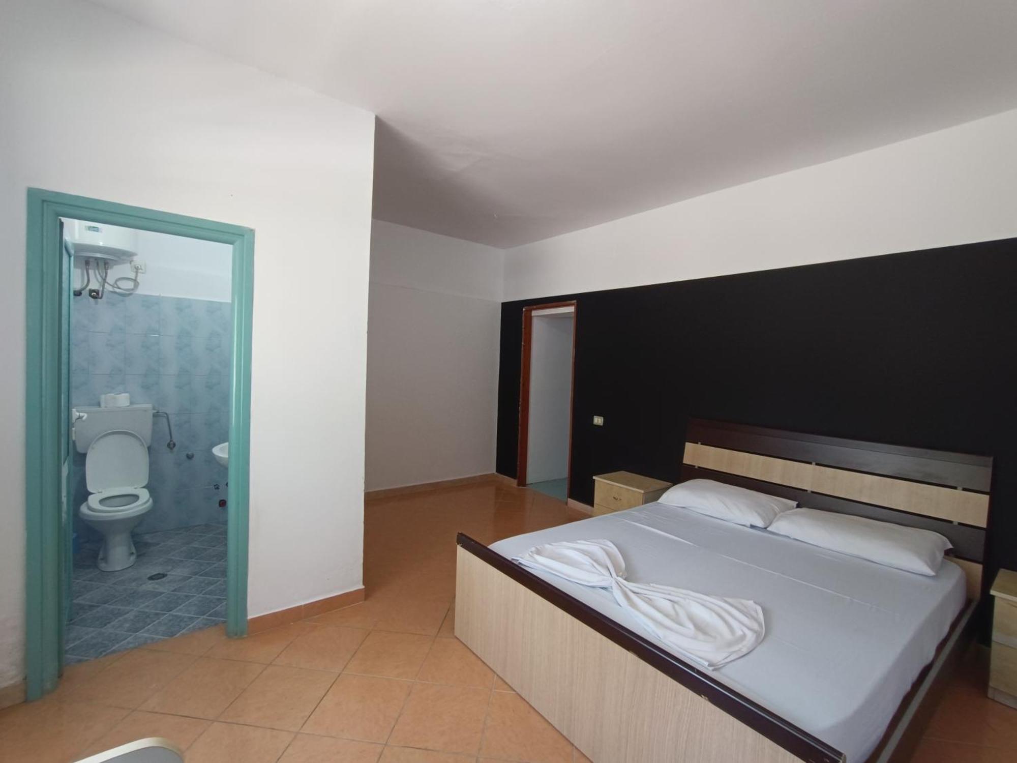 Kavalona Park Hotell Vlorë Rom bilde