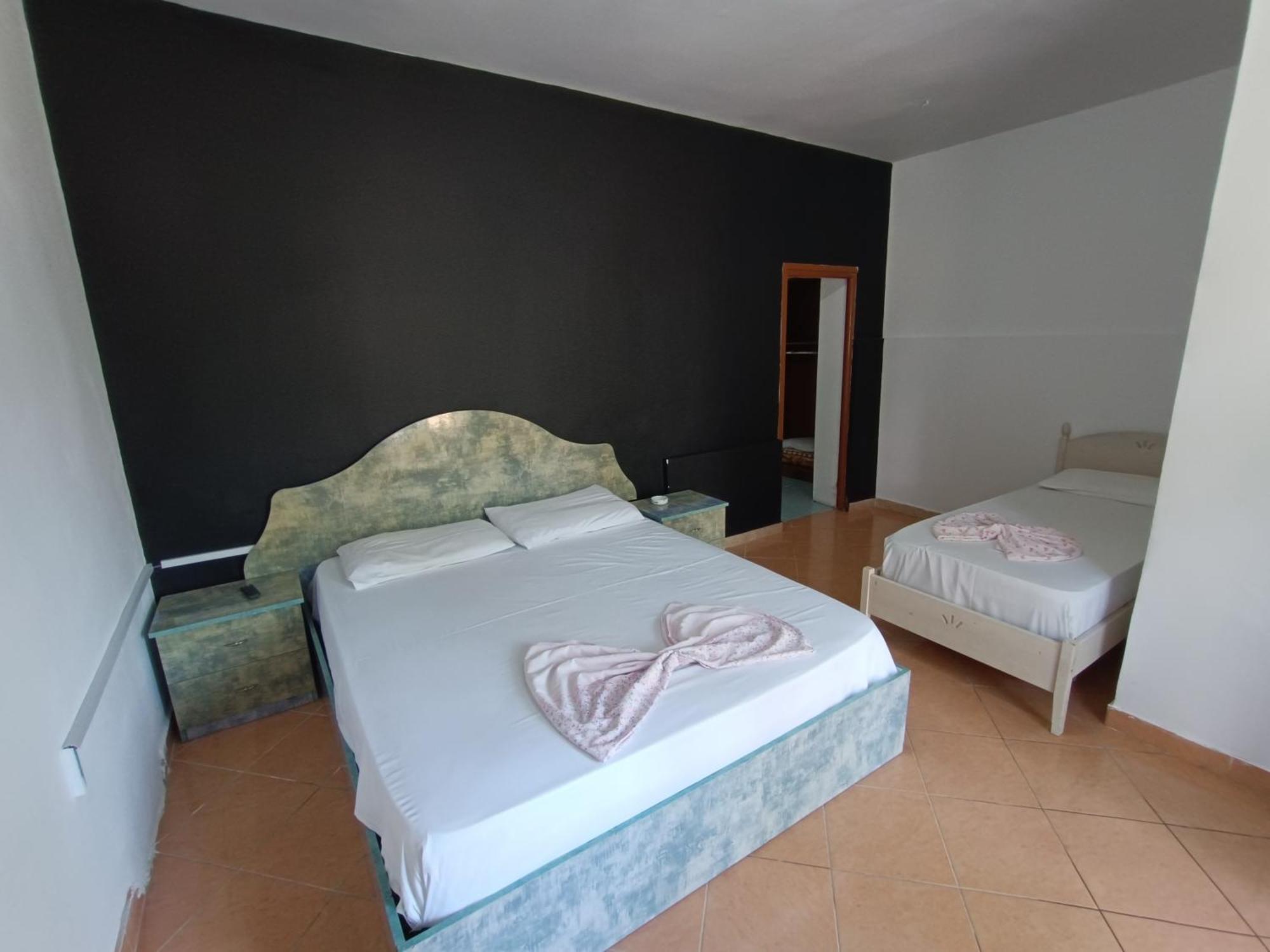 Kavalona Park Hotell Vlorë Rom bilde